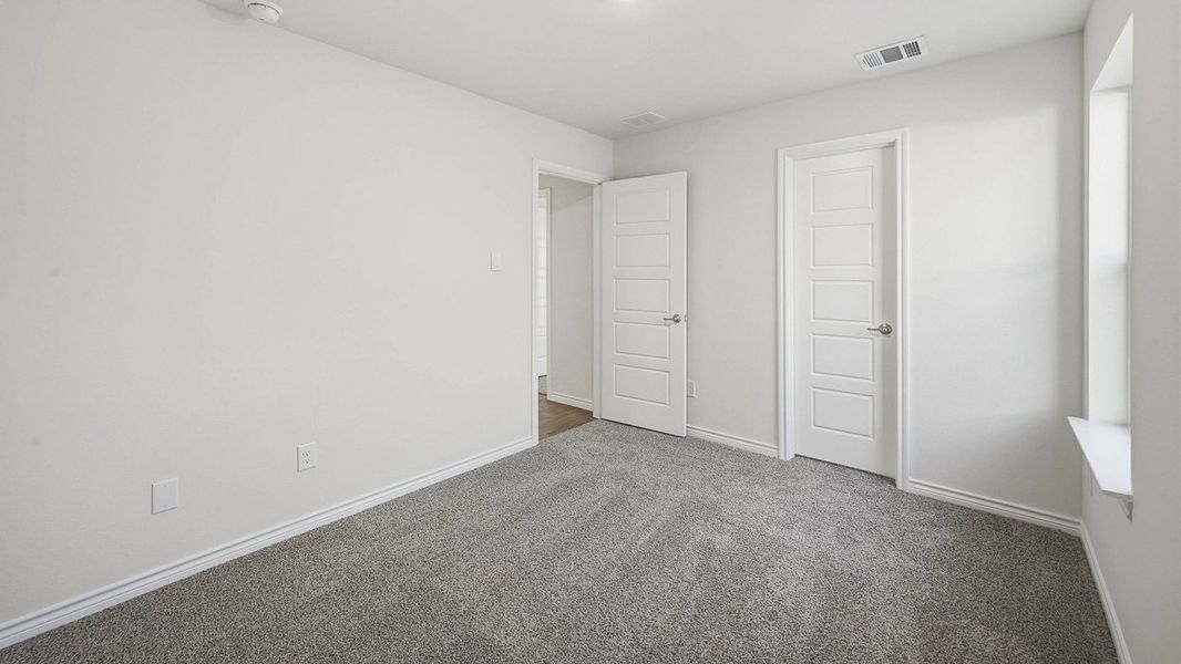 Spacious, unfurnished interior of a new home in Elevon, Lavon (Image 33). Spacious, unfurnished interior of a new home in Elevon, Lavon (Image 33).