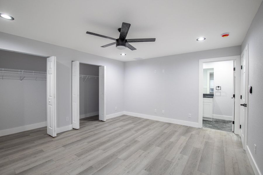 332 W Ventura-15