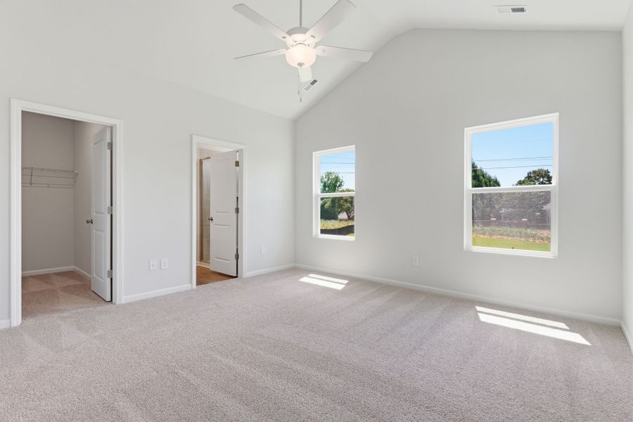 Spacious, unfurnished interior of a new home in Willowbrook, Shelby (Image 18). Spacious, unfurnished interior of a new home in Willowbrook, Shelby (Image 18).
