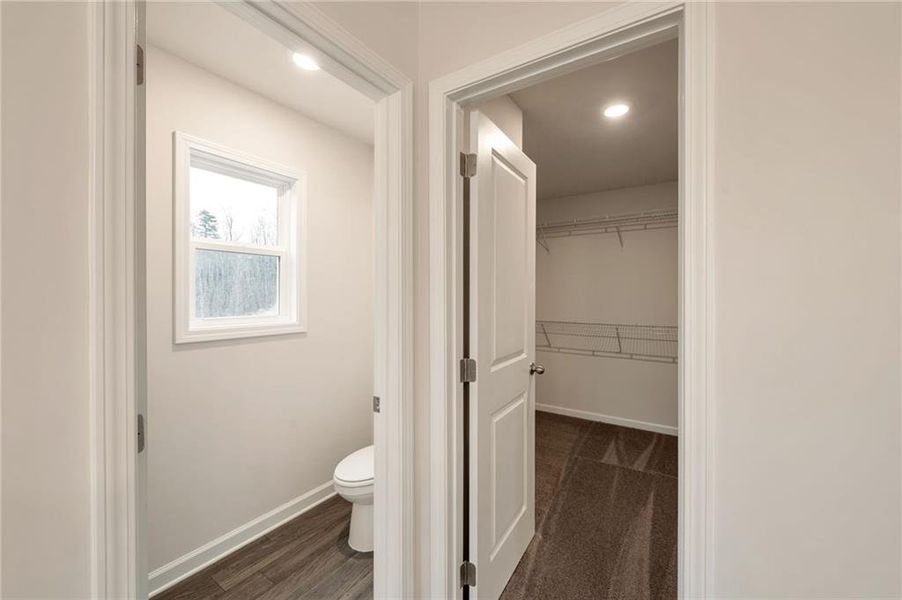 Furnished interior view inside a new home in , Calhoun (Image 28).