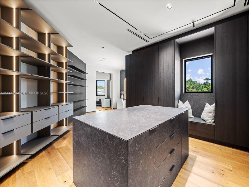Primary custom closets & built-in millwork
