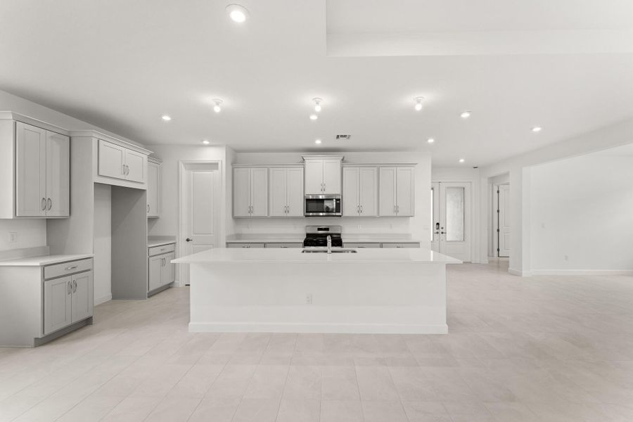 Image 14 of a home in Tradition - Telaro.