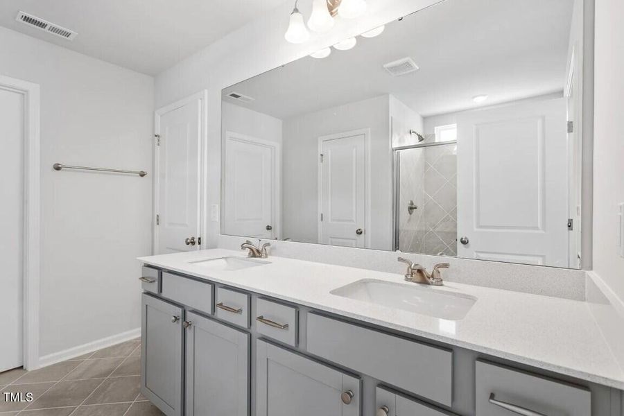 11 OVT primary bath vanity (Medium)