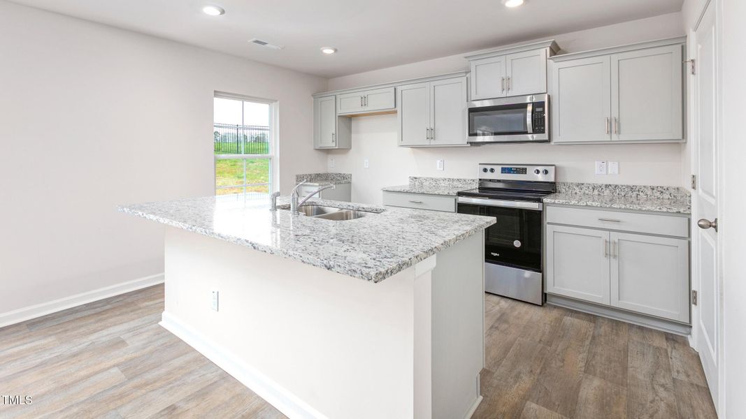 918 Hickory Point Drive-10