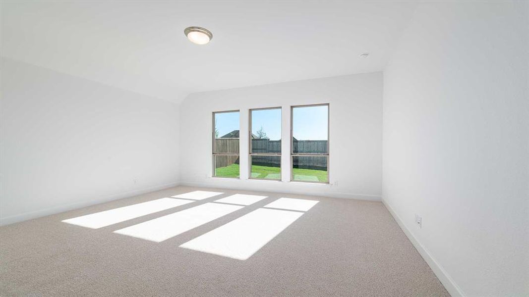 Spacious, unfurnished interior of a new home in Devonshire - Reserve 45', Forney (Image 13). Spacious, unfurnished interior of a new home in Devonshire - Reserve 45', Forney (Image 13).