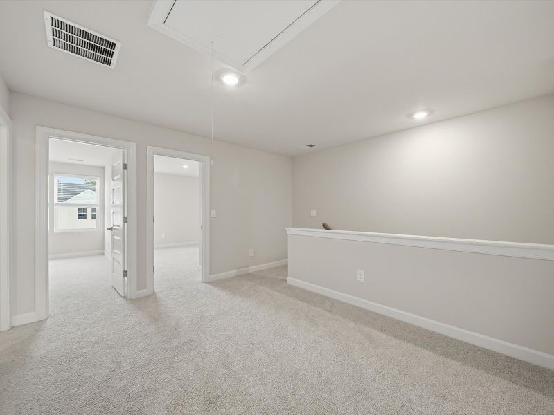 Spacious, unfurnished interior of a new home in Northbrook Village Townes, Taylors (Image 11).