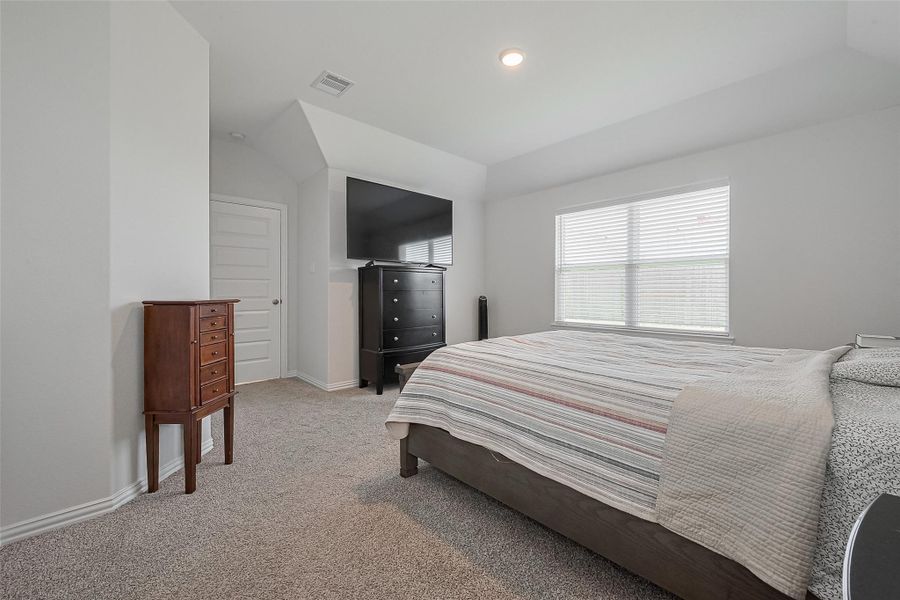 Furnished interior view inside a new home in Oakwood Estates, Waller (Image 6).