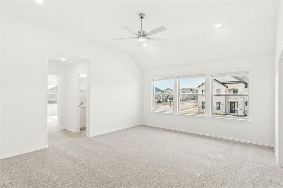 Spacious, unfurnished interior of a new home in Sutton Fields, Celina (Image 20).