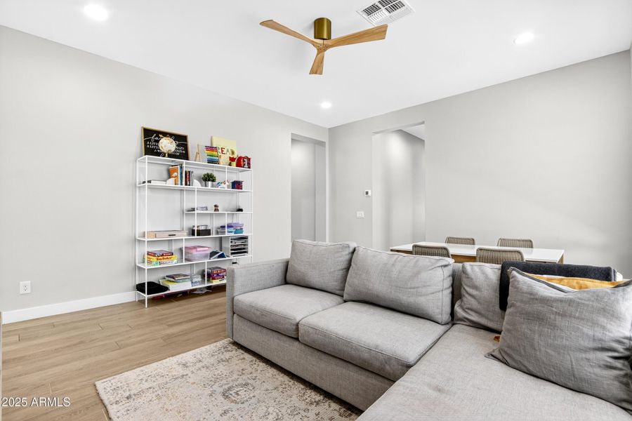 89_061_183_a4m_nk 89_061_183_a4m_nk