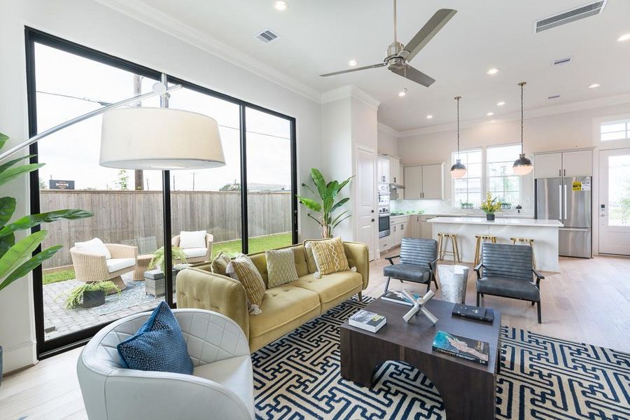 Tons of windows and 10ft glass sliding doors