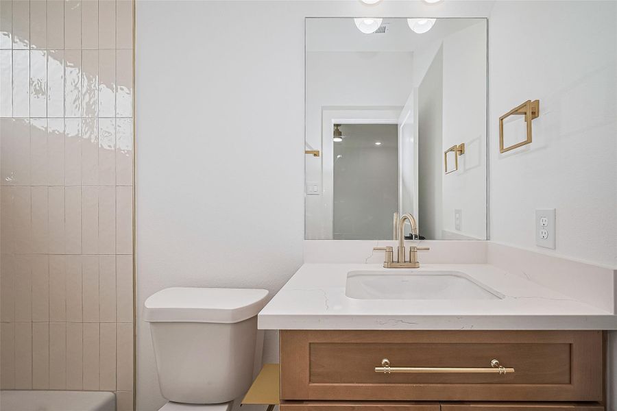 Furnished interior view inside a new home in , Houston (Image 16).