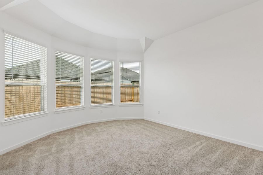 Spacious, unfurnished interior of a new home in Windcress, Cove (Image 21).