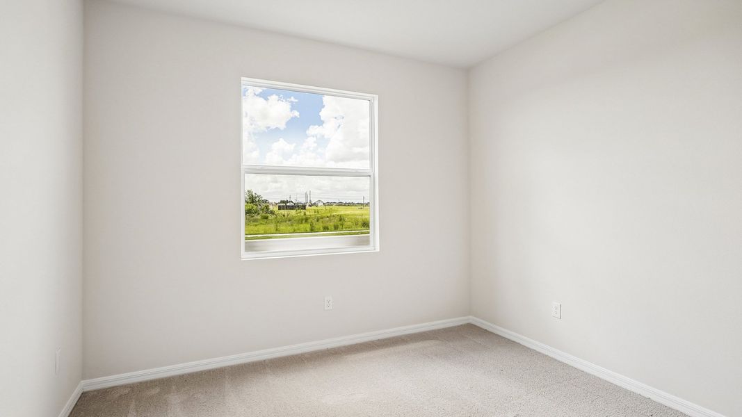 Representative unfurnished interior of a home built from the Lantana by D.R. Horton in Silverstone North, Palmetto (Image 28).