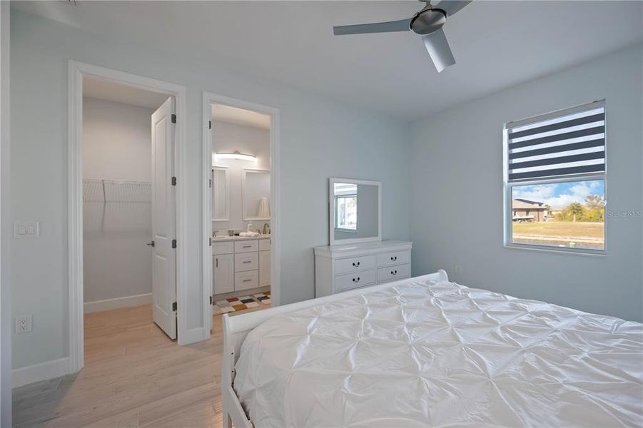 Furnished interior view inside a new home in , Port Charlotte (Image 30).