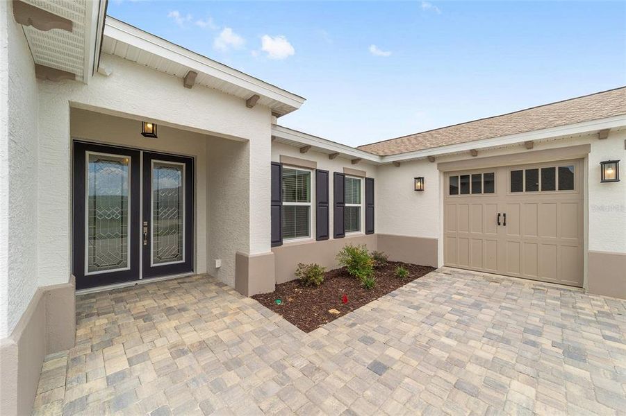 Exterior details and patio area of a home in , Ocala (Image 28). Exterior details and patio area of a home in , Ocala (Image 28).