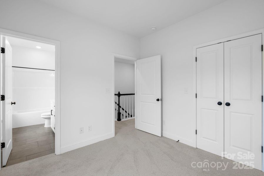 Image 31 of a home in .