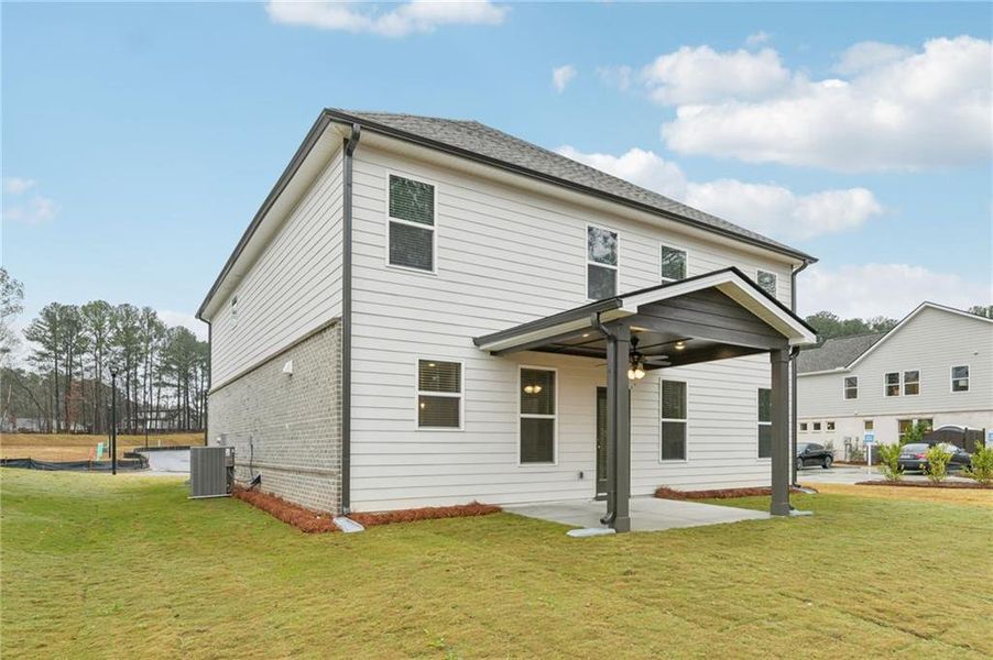 Exterior details and patio area of a home in Hamilton Lakes, Lawrenceville (Image 22). Exterior details and patio area of a home in Hamilton Lakes, Lawrenceville (Image 22).