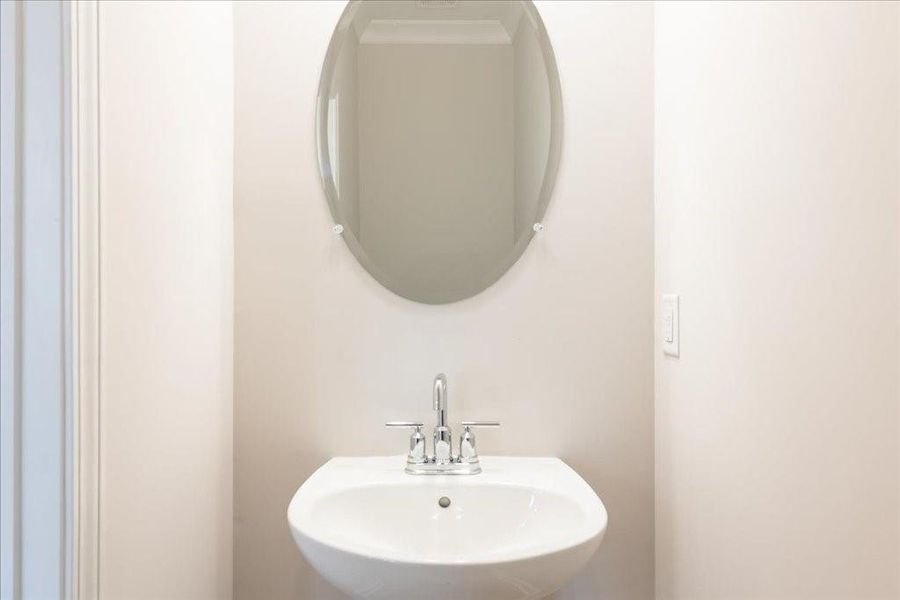 Close-up of interior finishes inside a home in Cherokee Township, Acworth (Image 15).