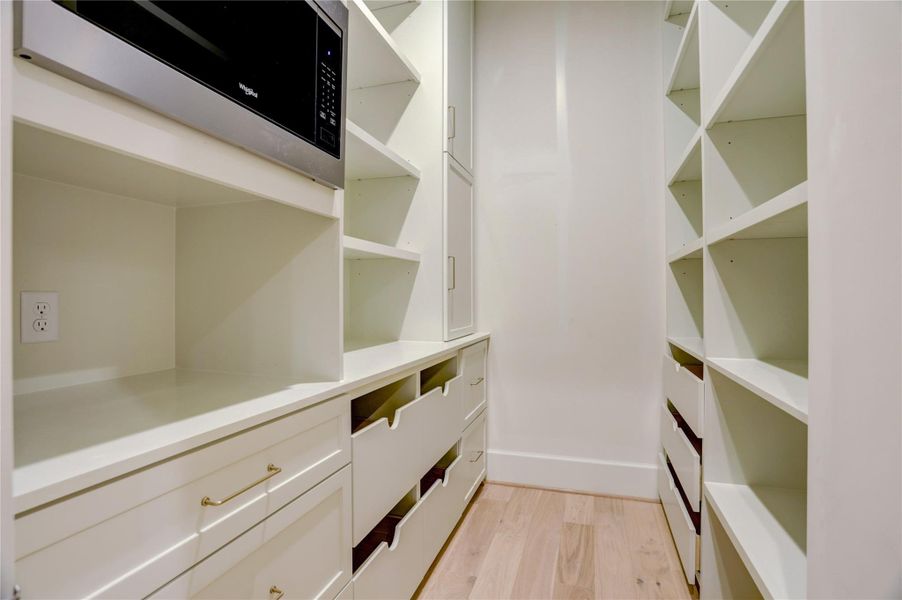 Furnished interior view inside a new home in , Houston (Image 14).