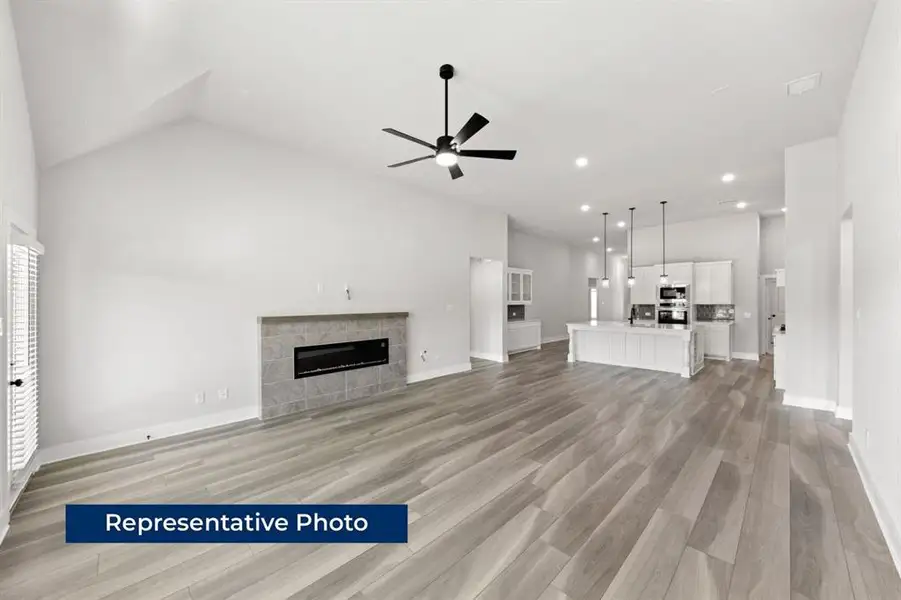 Spacious, unfurnished interior of a new home in Hidden Lakes Estates, DeSoto (Image 7). Spacious, unfurnished interior of a new home in Hidden Lakes Estates, DeSoto (Image 7).