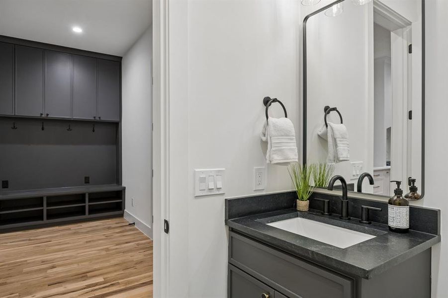 Furnished interior view inside a new home in , Dallas (Image 31).