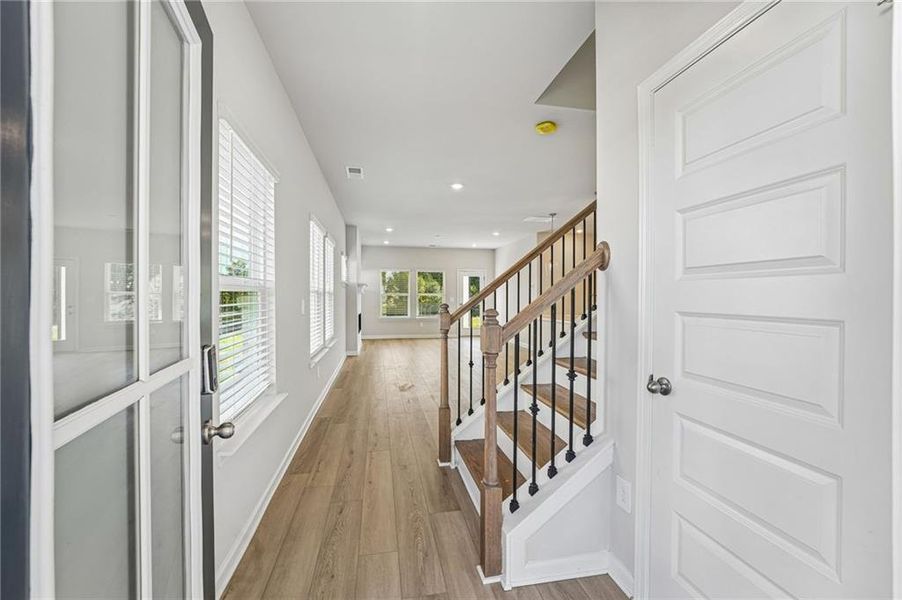 Spacious, unfurnished interior of a new home in Hemingway - Reserve Series, Cumming (Image 57).