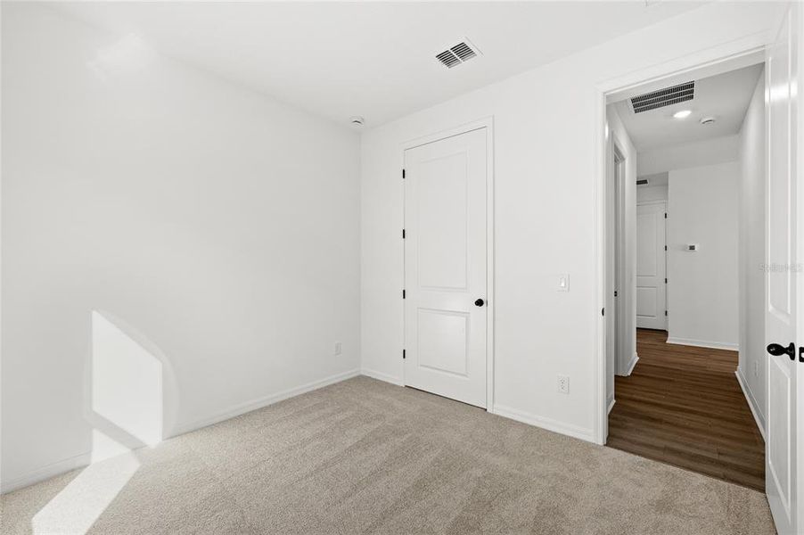 Spacious, unfurnished interior of a new home in , Kissimmee (Image 34).