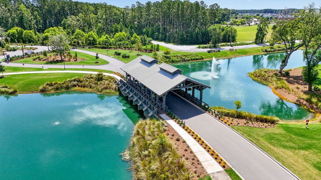 Community amenities in Horizons at Summers Corner | 55+, Summerville (Image 56).
