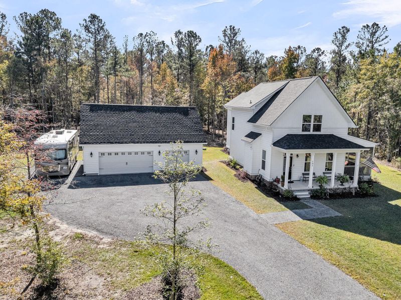 Image 52 of a home in .