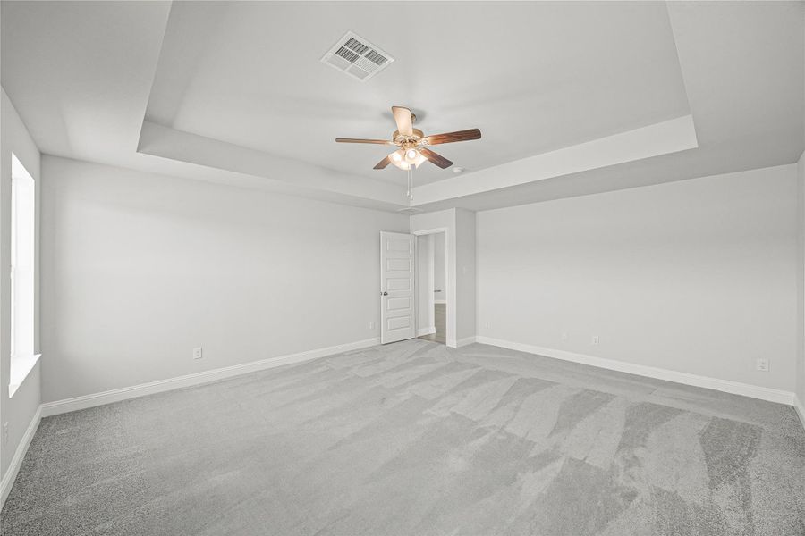 Image 11 of a home in Grand Oaks Reserve. Image 11 of a home in Grand Oaks Reserve.