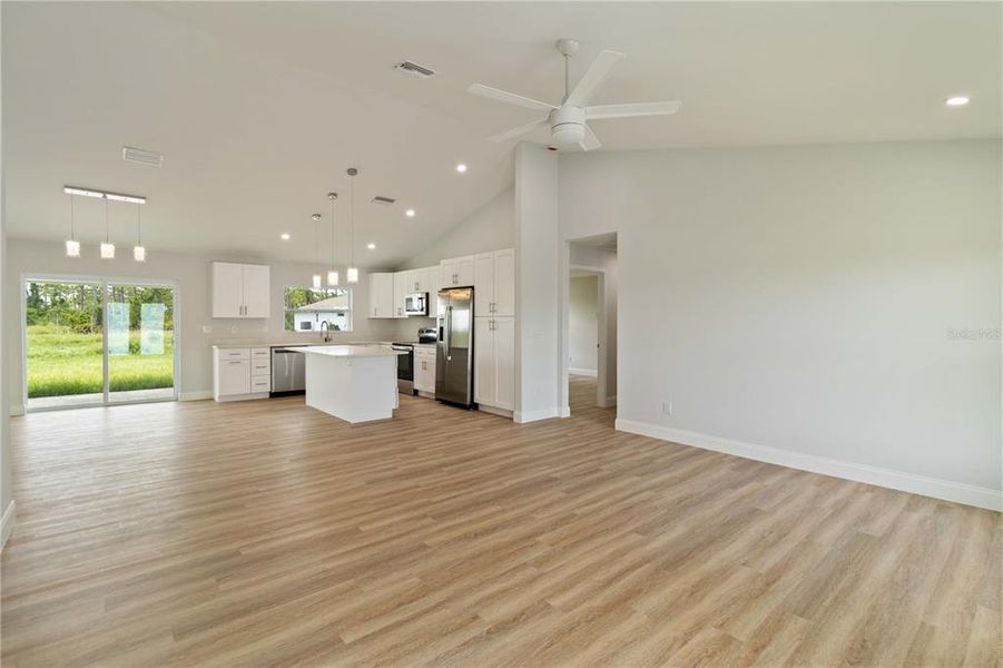 Image 36 of a home in .