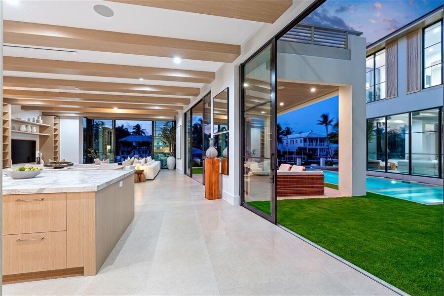 dash_LIVING_ROOM_TO_POOL_SUNSET dash_LIVING_ROOM_TO_POOL_SUNSET