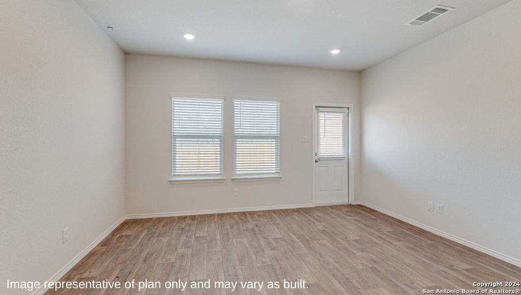 Spacious, unfurnished interior of a new home in , San Antonio (Image 21).