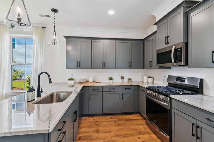 Furnished interior view inside a new home in Windsor Crossing, North Charleston (Image 8).