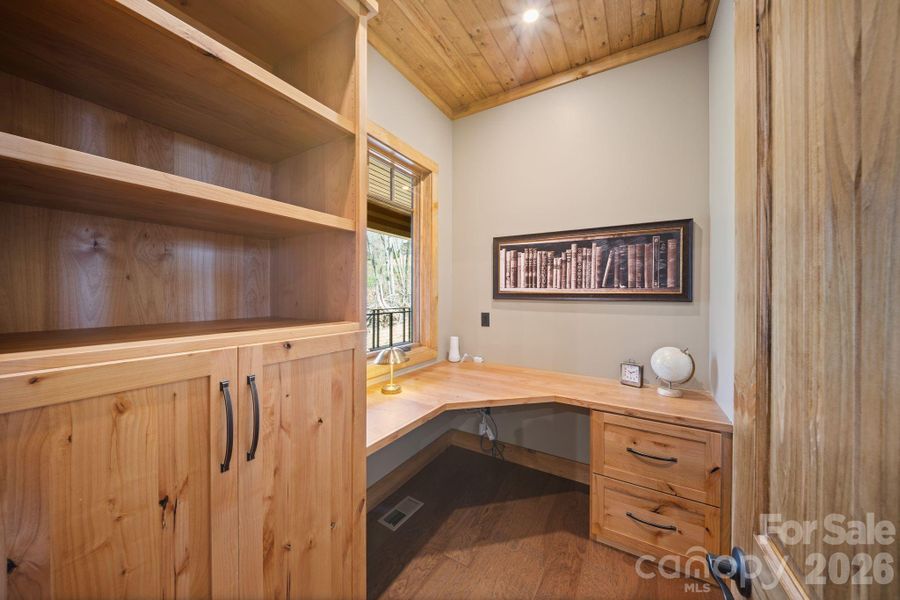 Furnished interior view inside a new home in , Burnsville (Image 15).