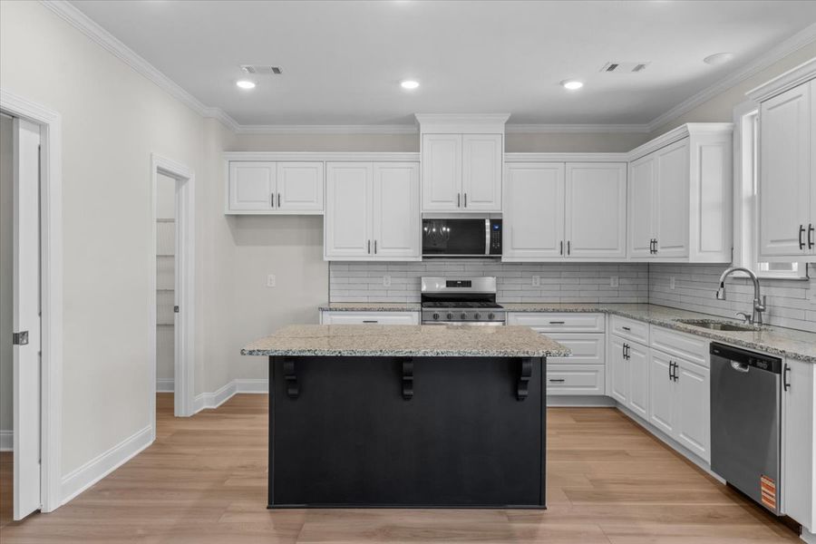 Furnished interior view inside a new home in Crawford Creek, Grovetown (Image 8). Furnished interior view inside a new home in Crawford Creek, Grovetown (Image 8).