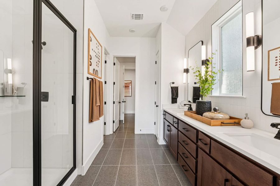 Representative furnished interior of a home built from the Brooks – 50′ Lot by Chesmar Homes in Lakes of Cane Island, Katy (Image 10).