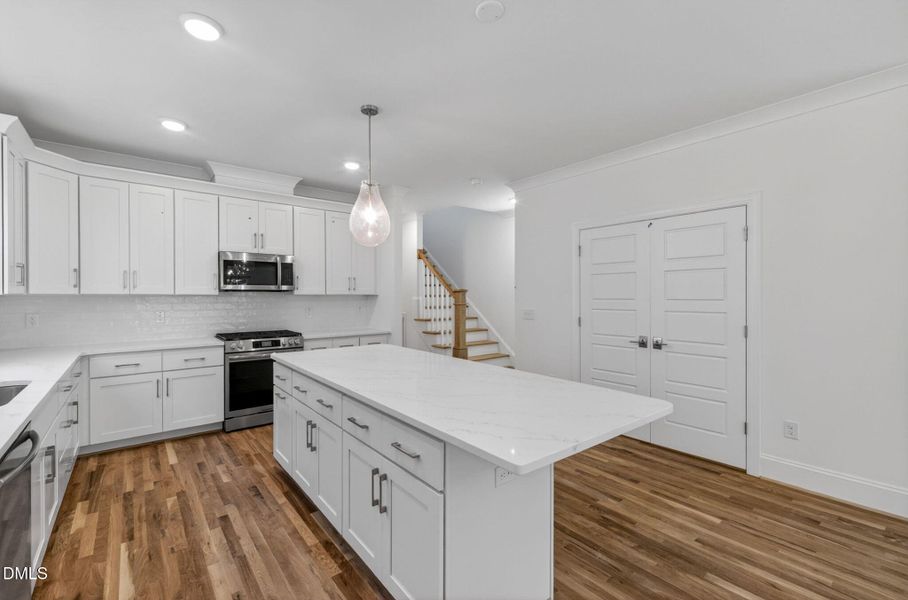 15-web-or-mls-516 Heather Drive - 15