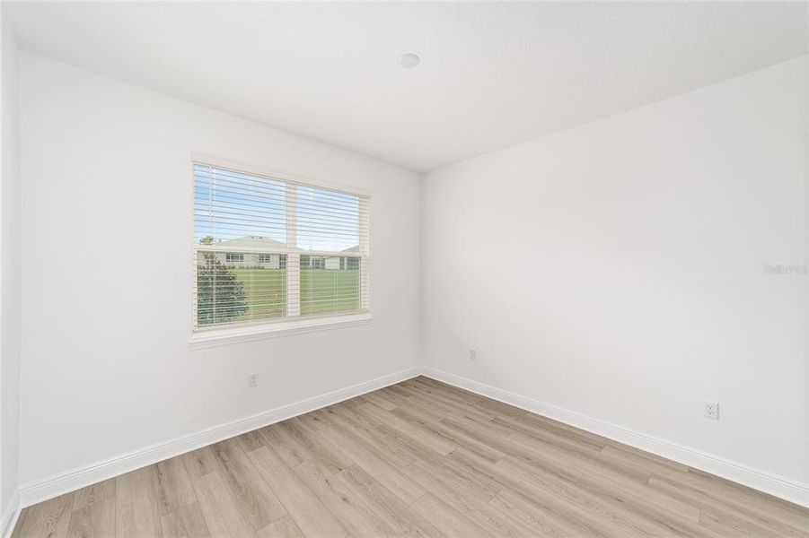 Spacious, unfurnished interior of a new home in , Ocala (Image 16).