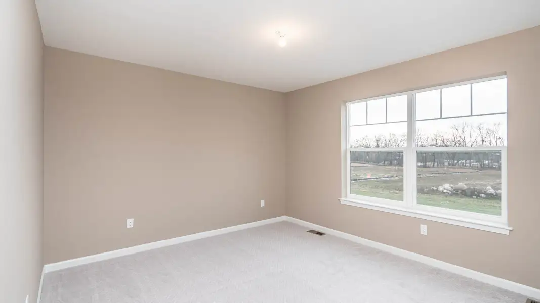 Representative unfurnished interior of a home built from the The Middleton by Norfolk Homes in Offsite Builds Southern Michigan, Ann Arbor (Image 48).