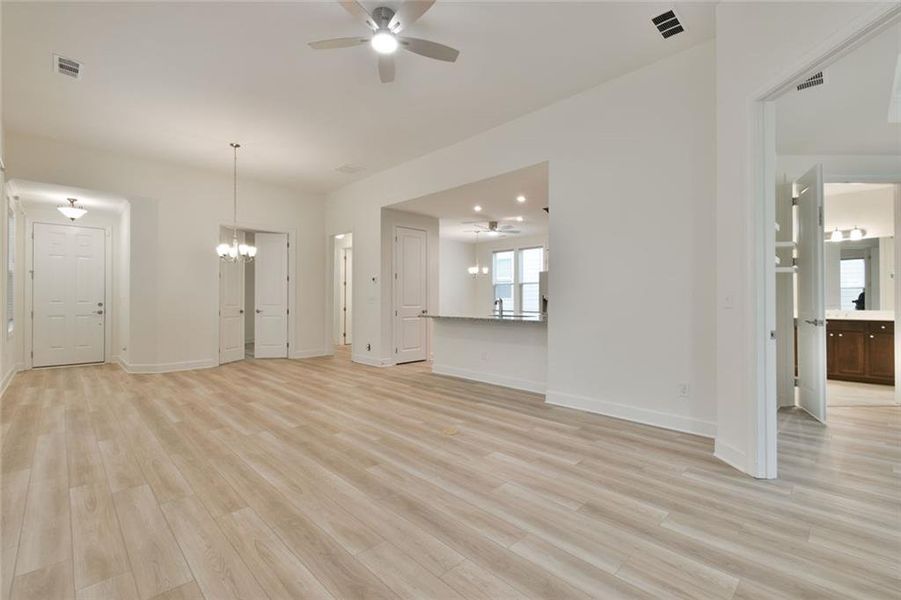 Spacious, unfurnished interior of a new home in , Hoschton (Image 28).