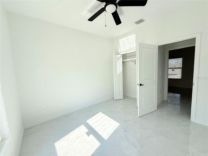 Spacious, unfurnished interior of a new home in , Punta Gorda (Image 11).