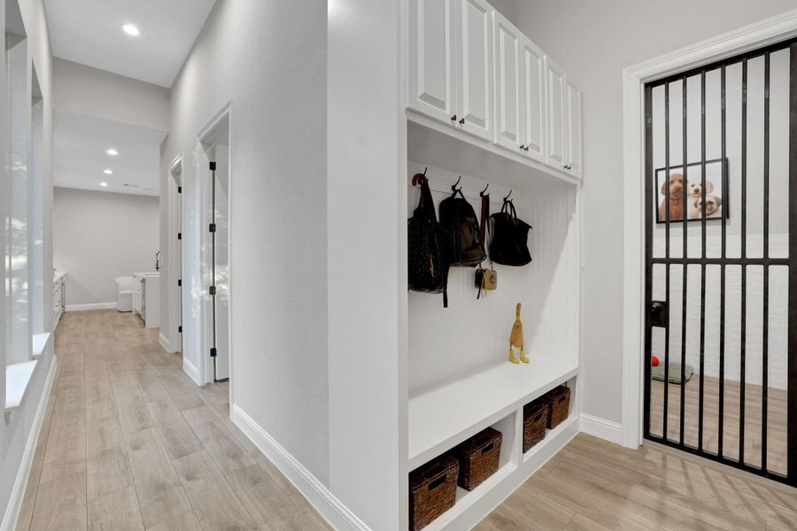 Furnished interior view inside a new home in , Tomball (Image 40).
