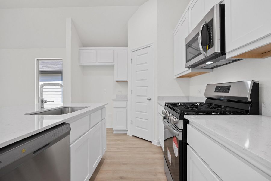 Furnished interior view inside a new home in Trinity Ranch, Elgin (Image 8).