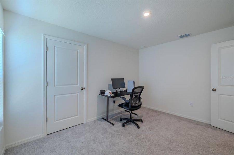 Image 32 of a home in .