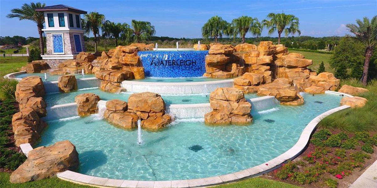 Image 35 of a home in Waterleigh.