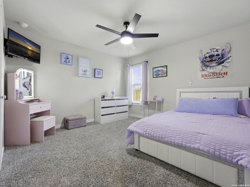 Furnished interior view inside a new home in Summer Hills, Atascosa (Image 19).