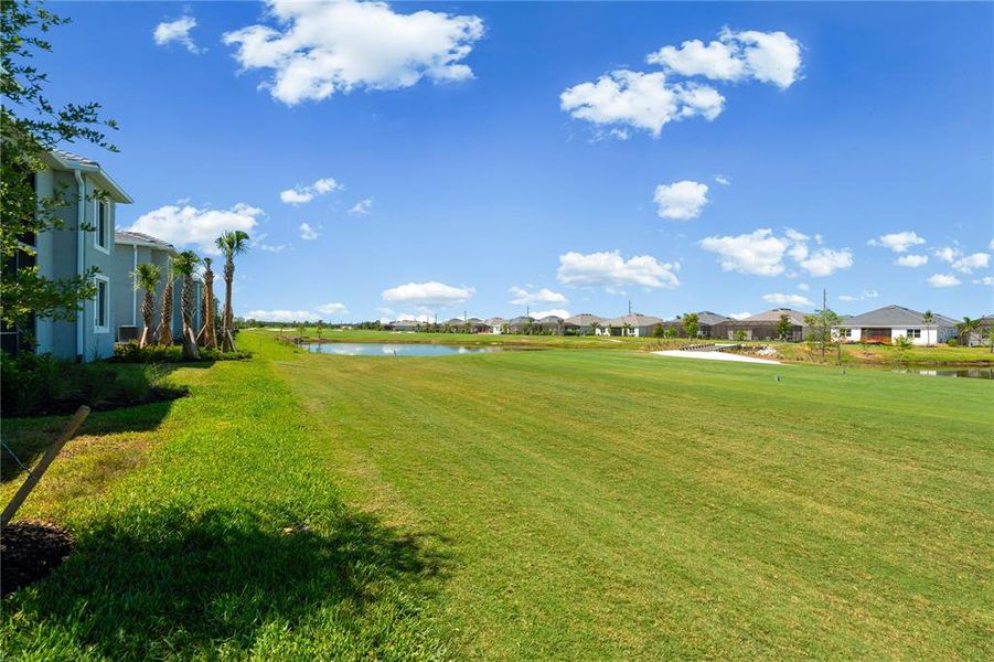 Natural landscape and outdoor views near Calusa Country Club in Lakewood Ranch (Image 51).