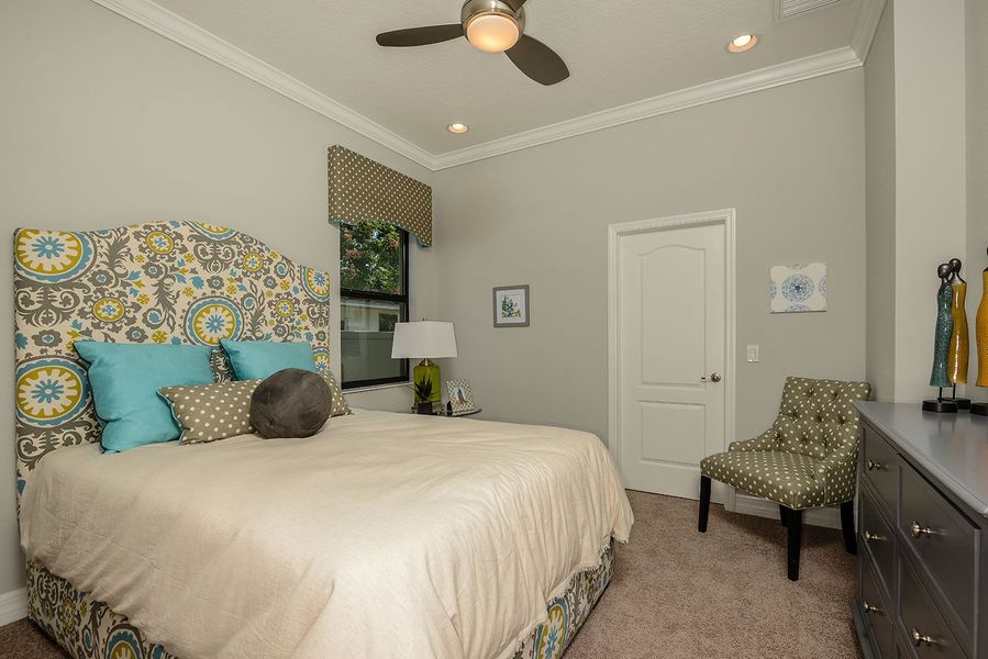 2D floor plan layout for the Carrington I by Mobley Homes in Sunset Estates, Lutz, FL (Image 18).