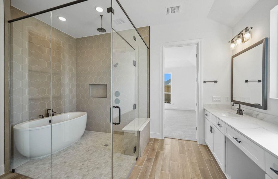 Image 11 of a home in Valencia. Image 11 of a home in Valencia.